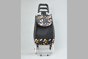 Количка 31366 цвят пеперуди